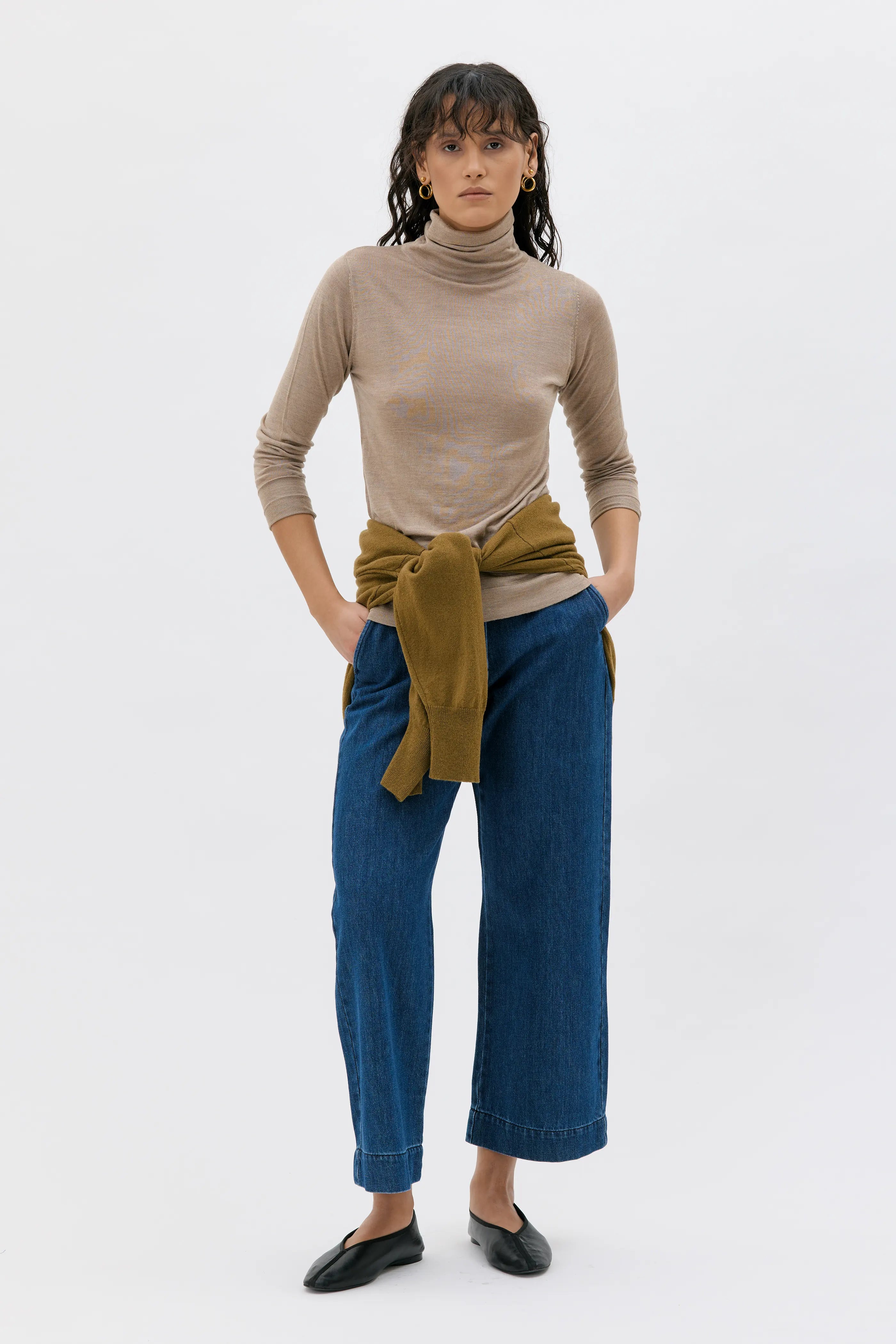 Loka Silk Cashmere Roll Neck Sweater - Desert Taupe