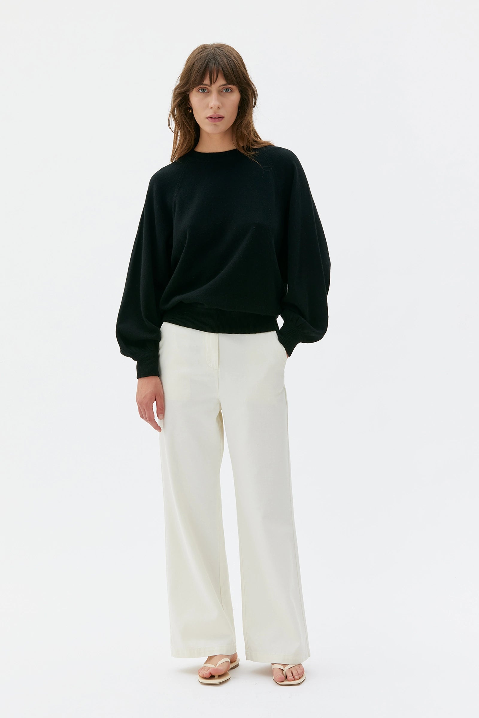 Aiza Cashmere Sweatshirt – Black