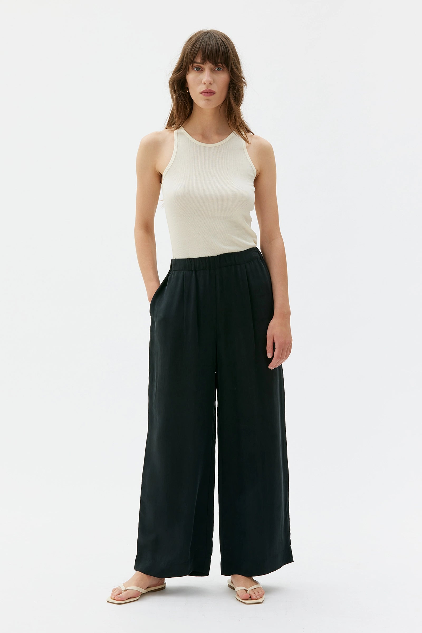Thea Flowy Tencel Trousers – Black
