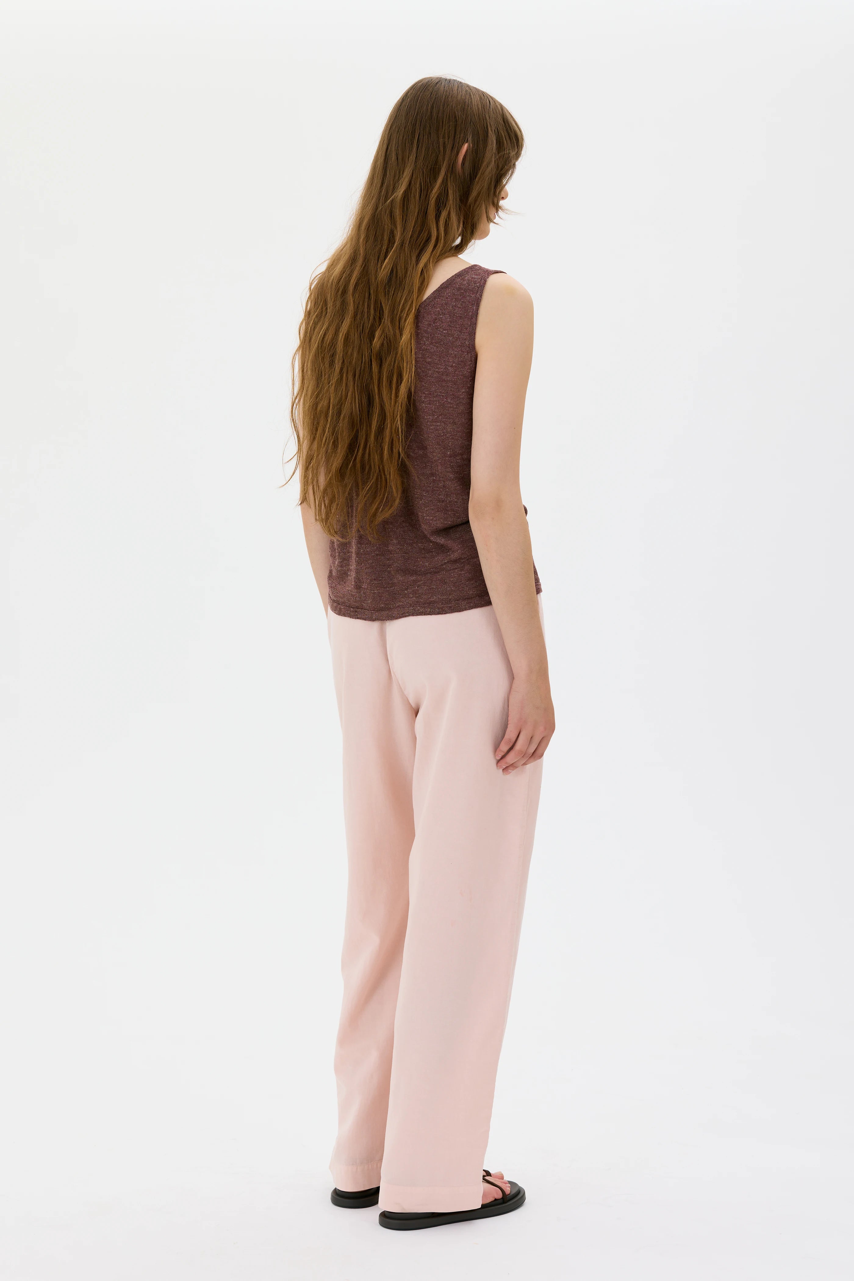 Essi Tencel Organic Cotton Linen Trousers - Soft Pink
Essi byxor i ekologisk bomull, linne och Tencel - ljus rosa
