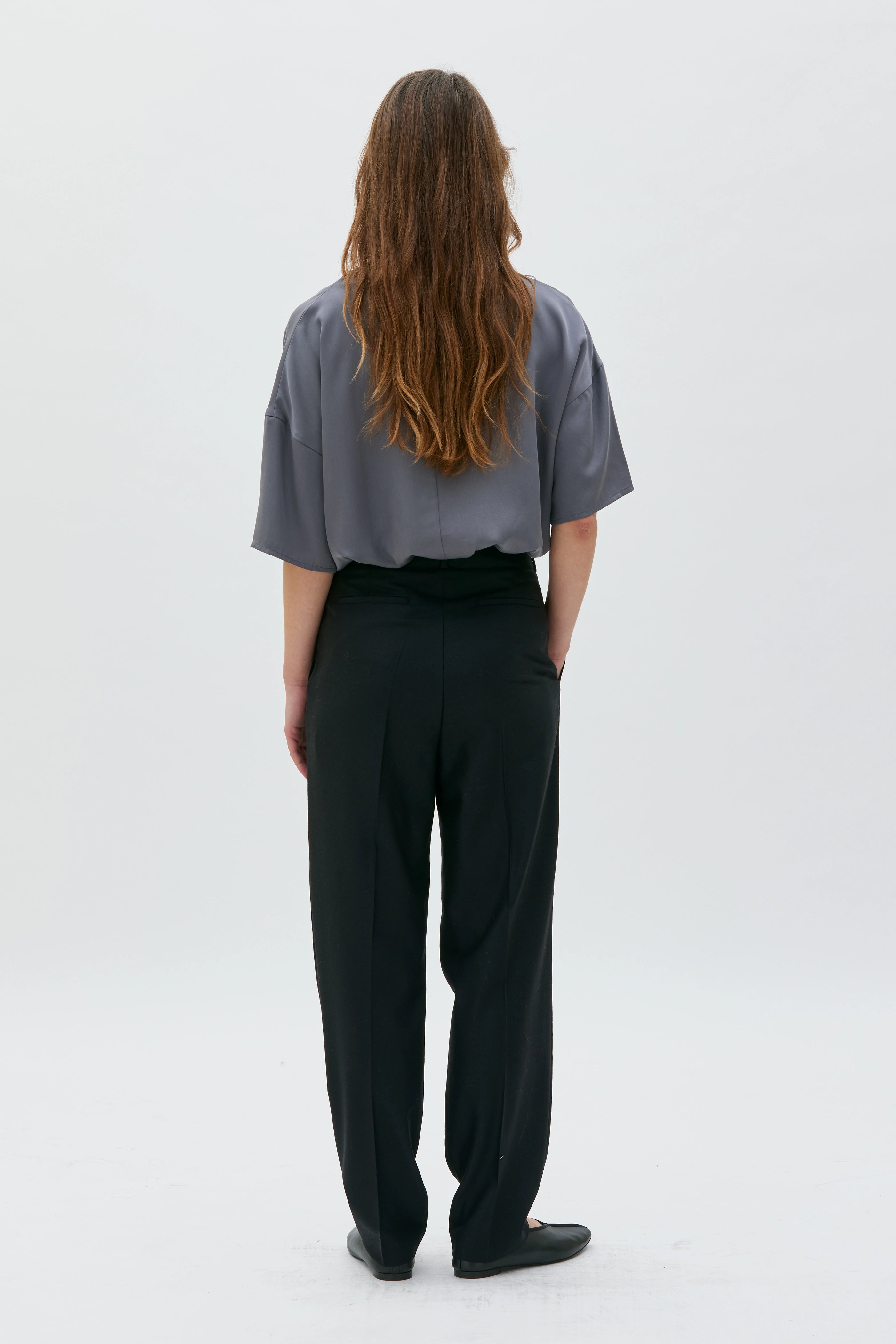Amita Topp I Satin Tencel - Grey Slate