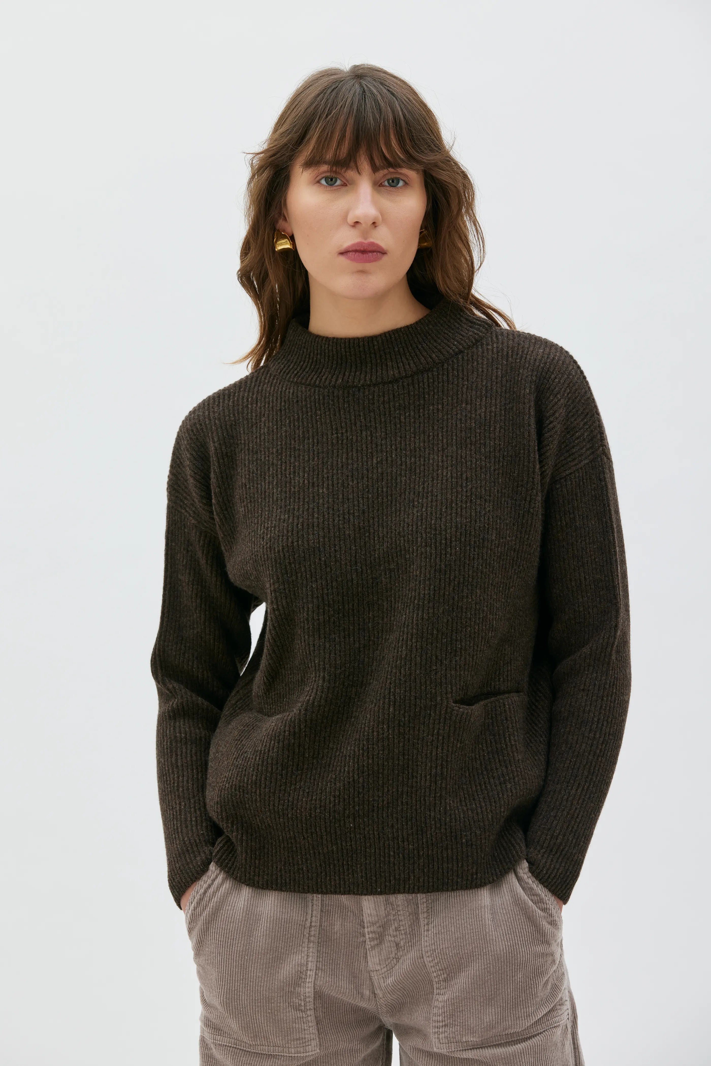 Helga Ribbstickad Ulltröja Med Fickor - Cacao Brown Melange