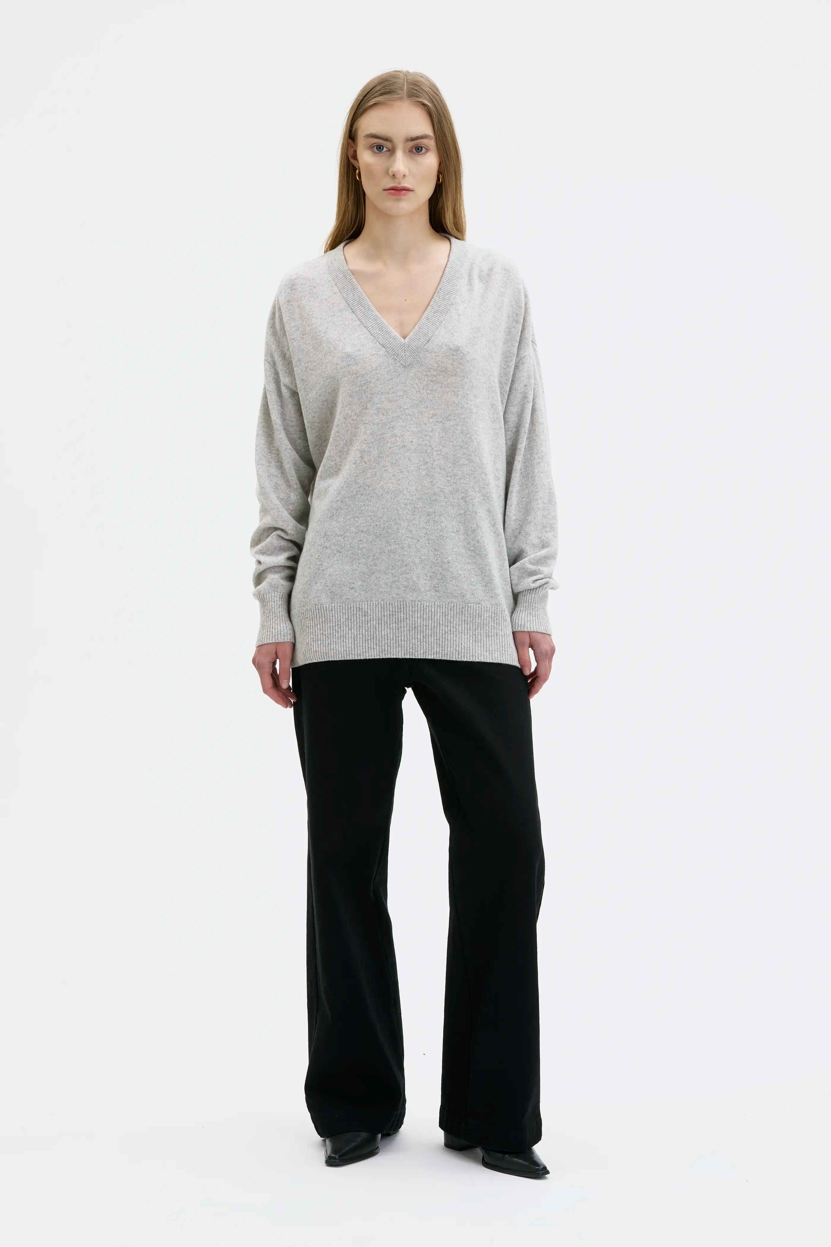 Boe V-Neck Long Cashmere Sweater - Grey Melange