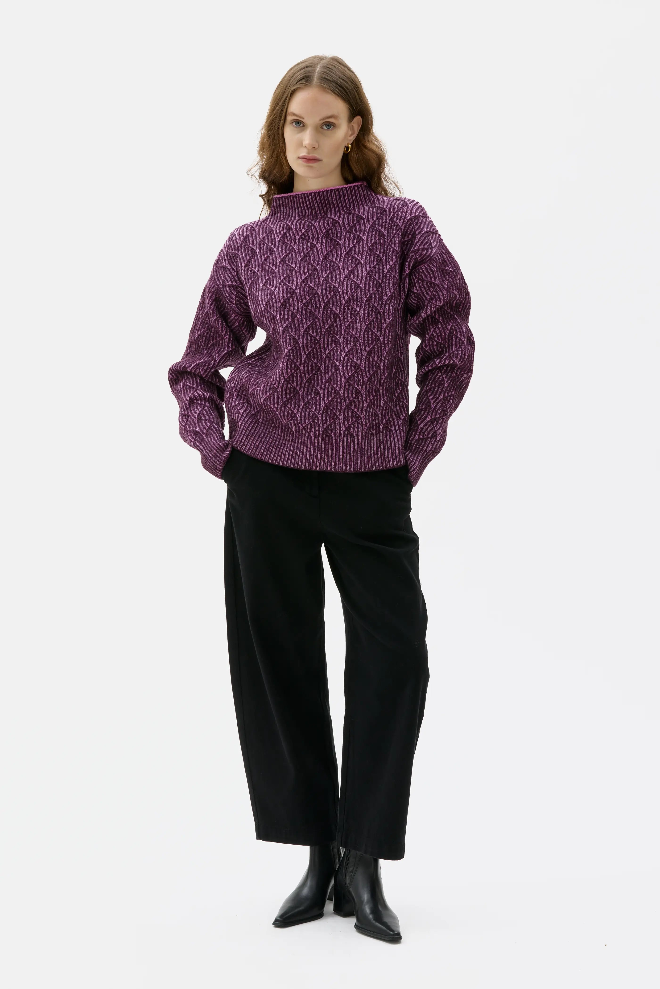 Zoya Textured Knit Lambswool Sweater - Grape