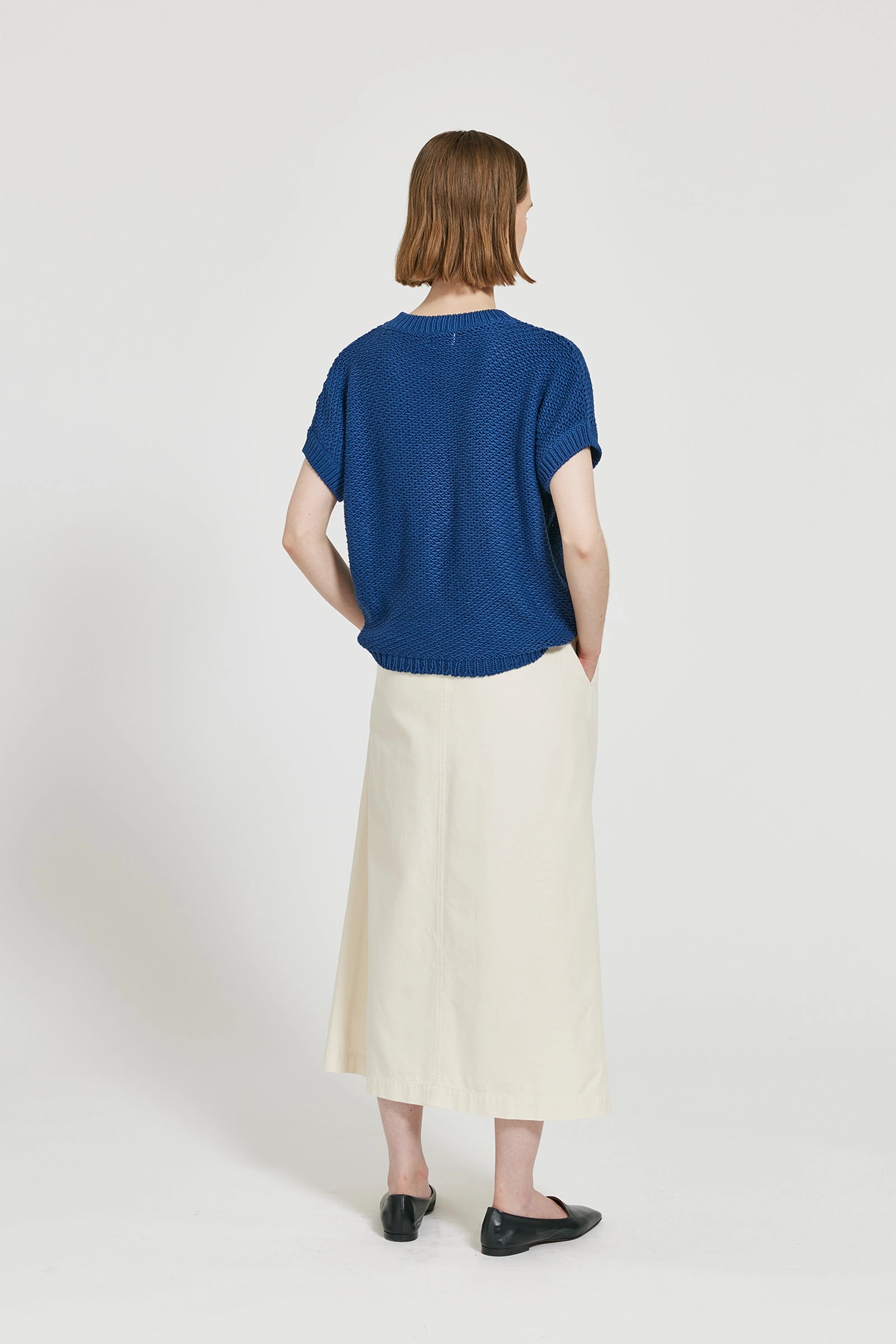 Arden Elasticated Waist Midi A-line Skirt In Pima Cotton - Cream White