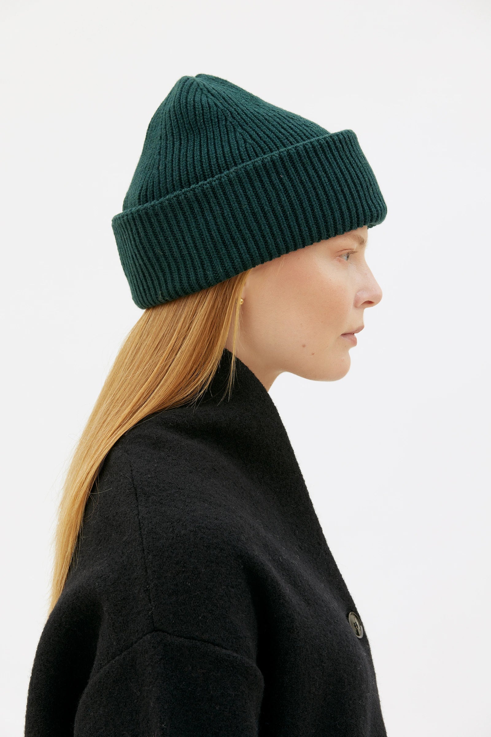 Rori Ribbed Merino Wool And Cashmere Beanie - Dark Pine Green