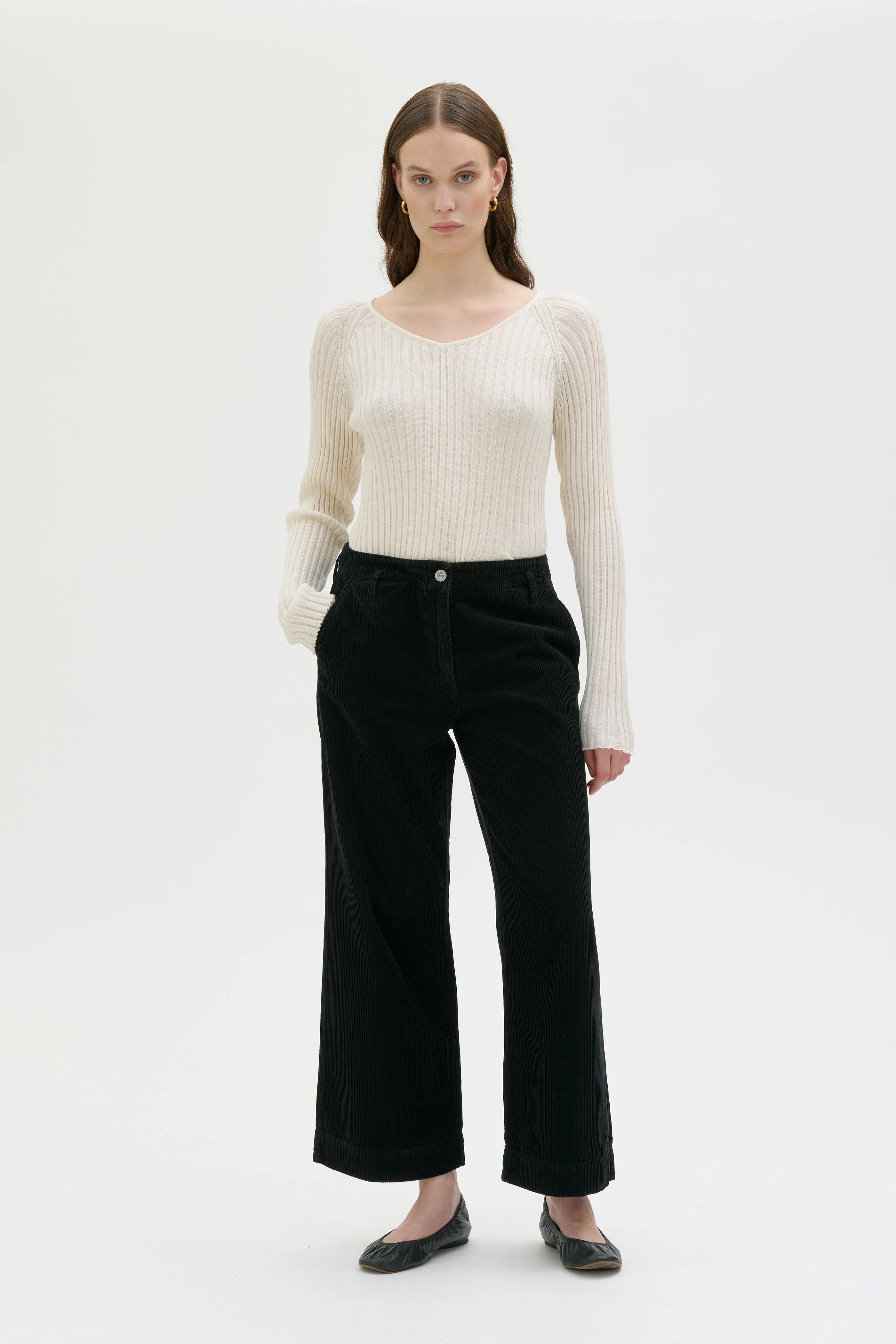 Lail Cropped Corduroy Trousers - Black