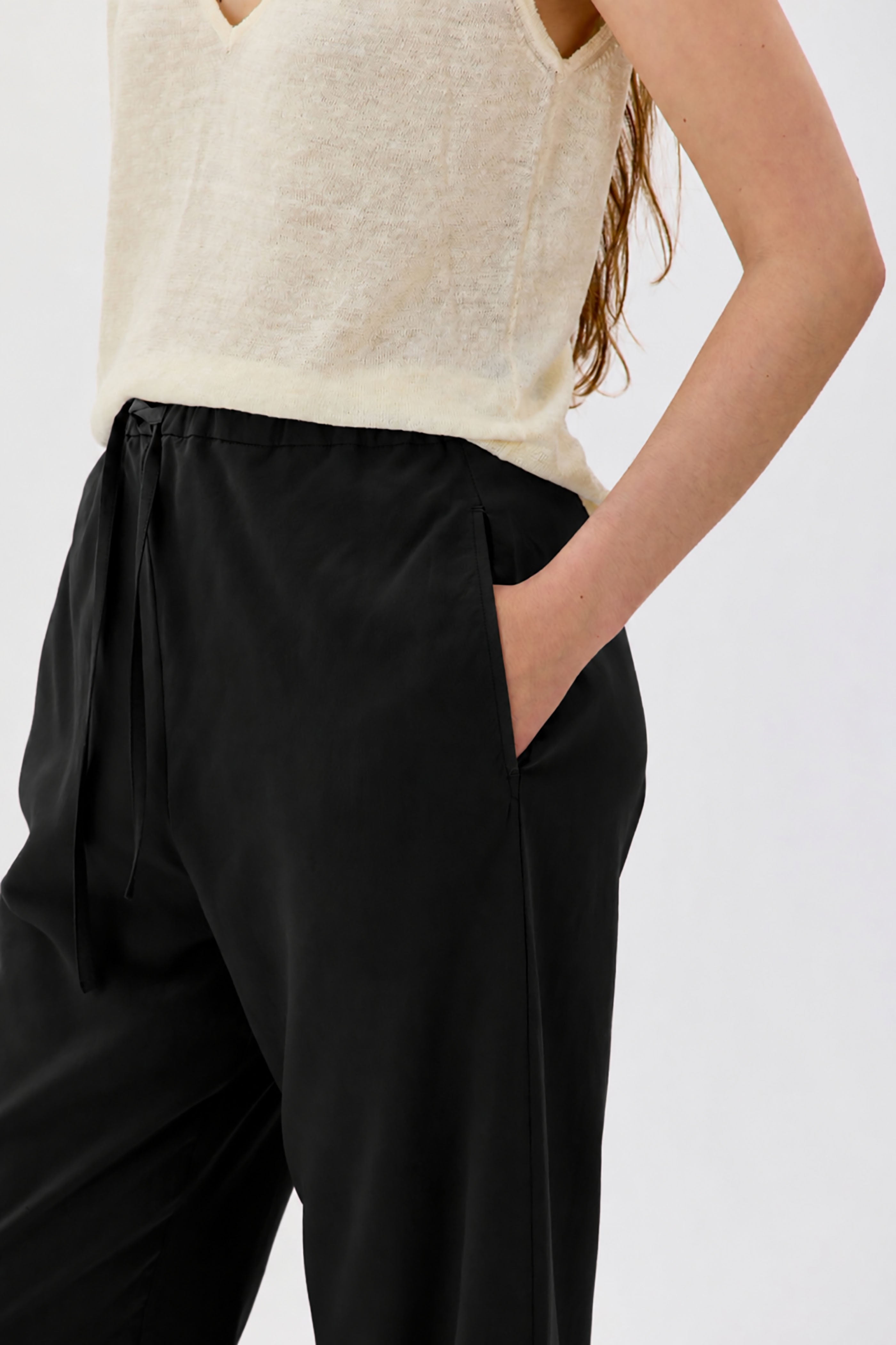 Ani Light Tencel Trousers - 59 Black