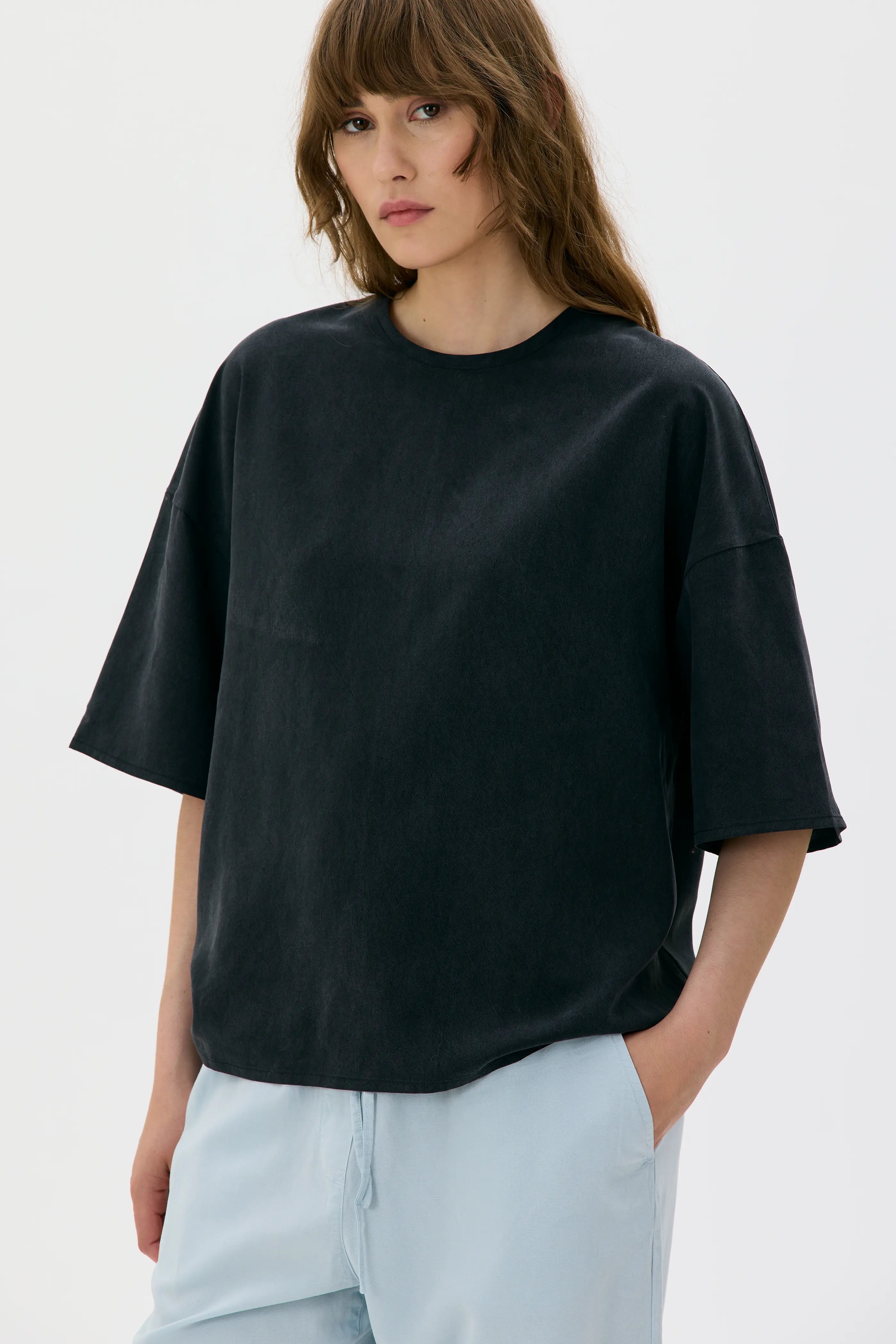 Jako Light Tencel T-shirt Blouse - Black
Jako lätt Tencel T-shirt blus - svart