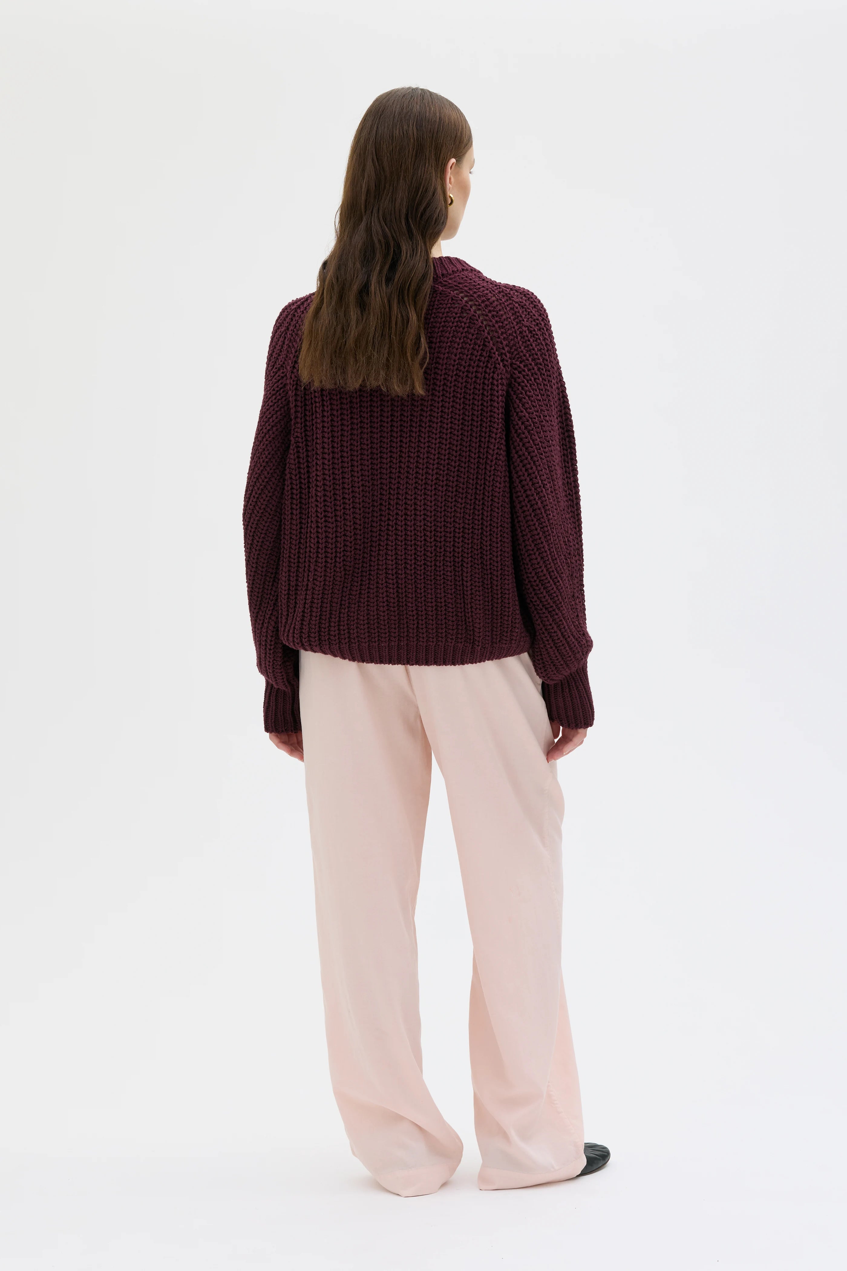 Lark Chunky Organic Cotton Sweater – Bordeaux
Lark Chunky Tröja i Ekologisk Bomull – Bordeaux
