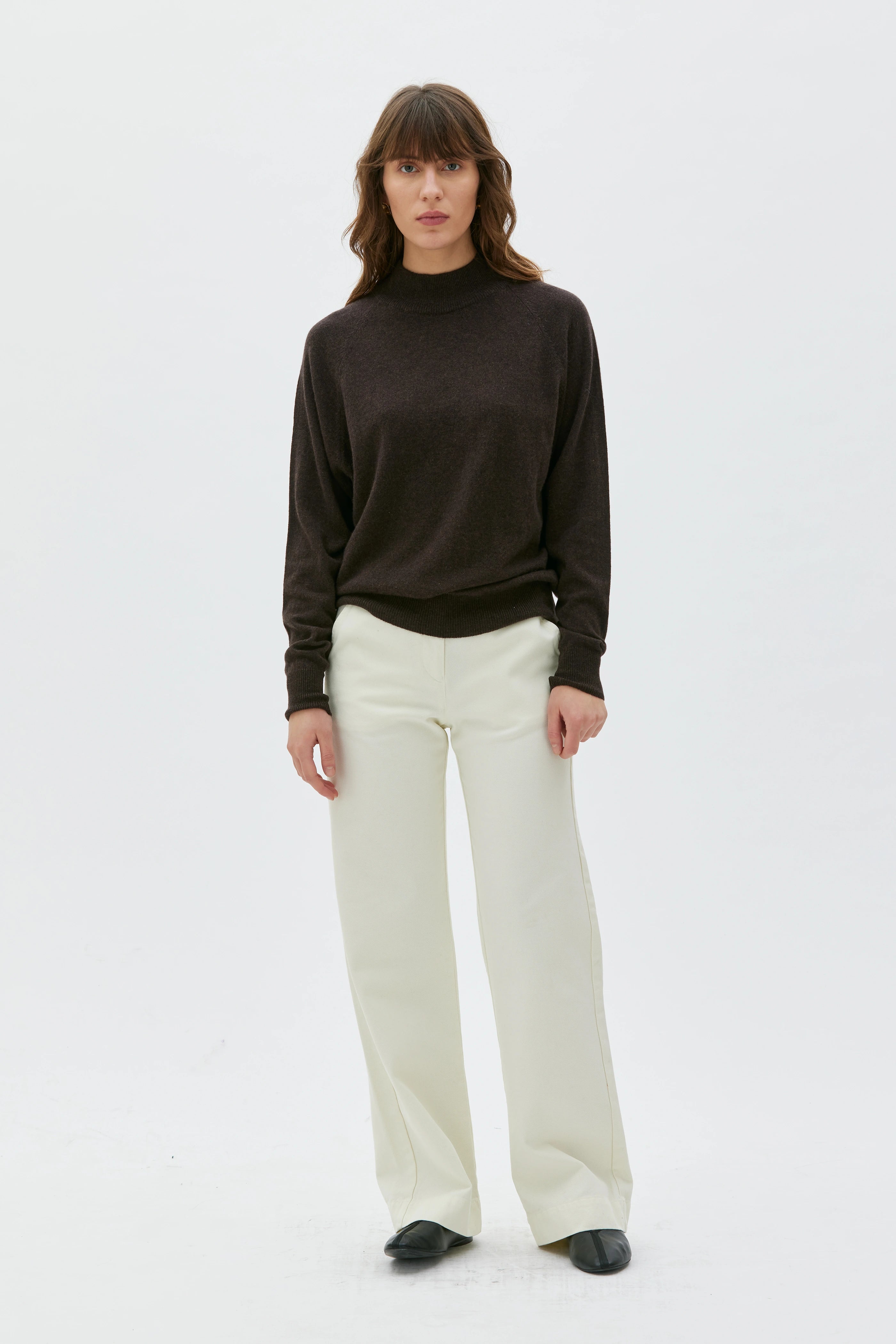 Adila Raglan Cashmere Sweater - Dark Brown