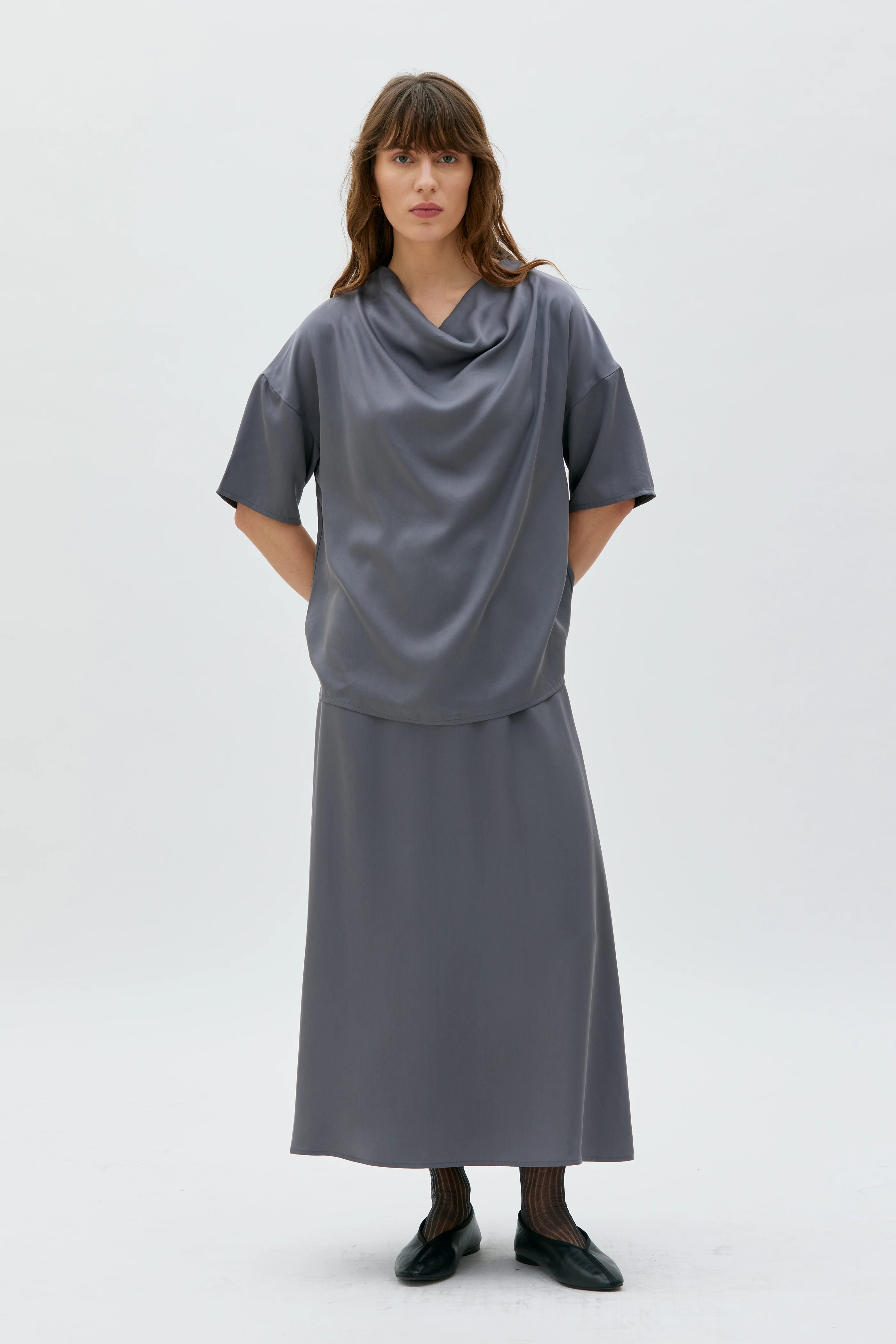 Amita Topp I Satin Tencel - Grey Slate