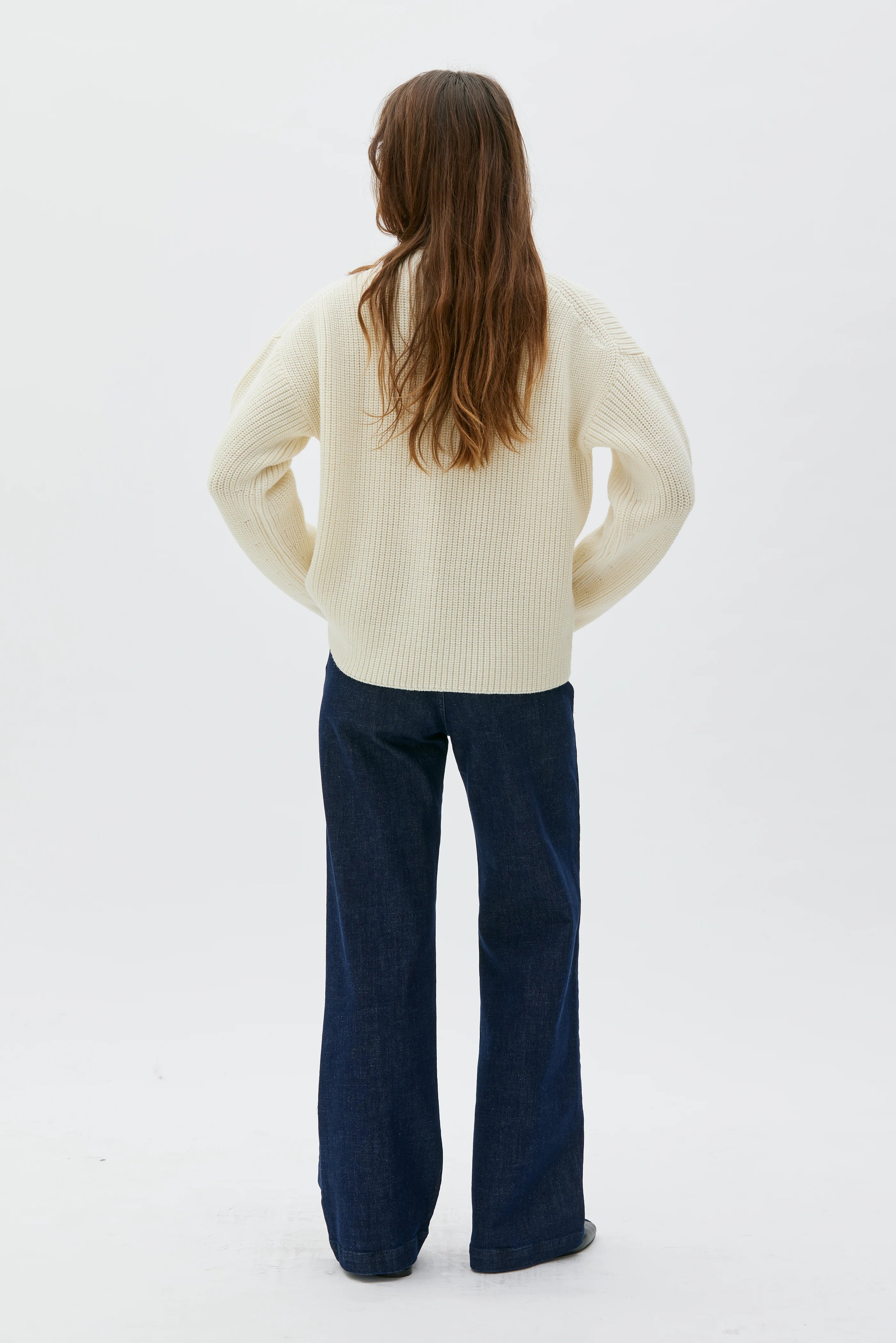 Mauri Rustic Wool Sweater - Off White