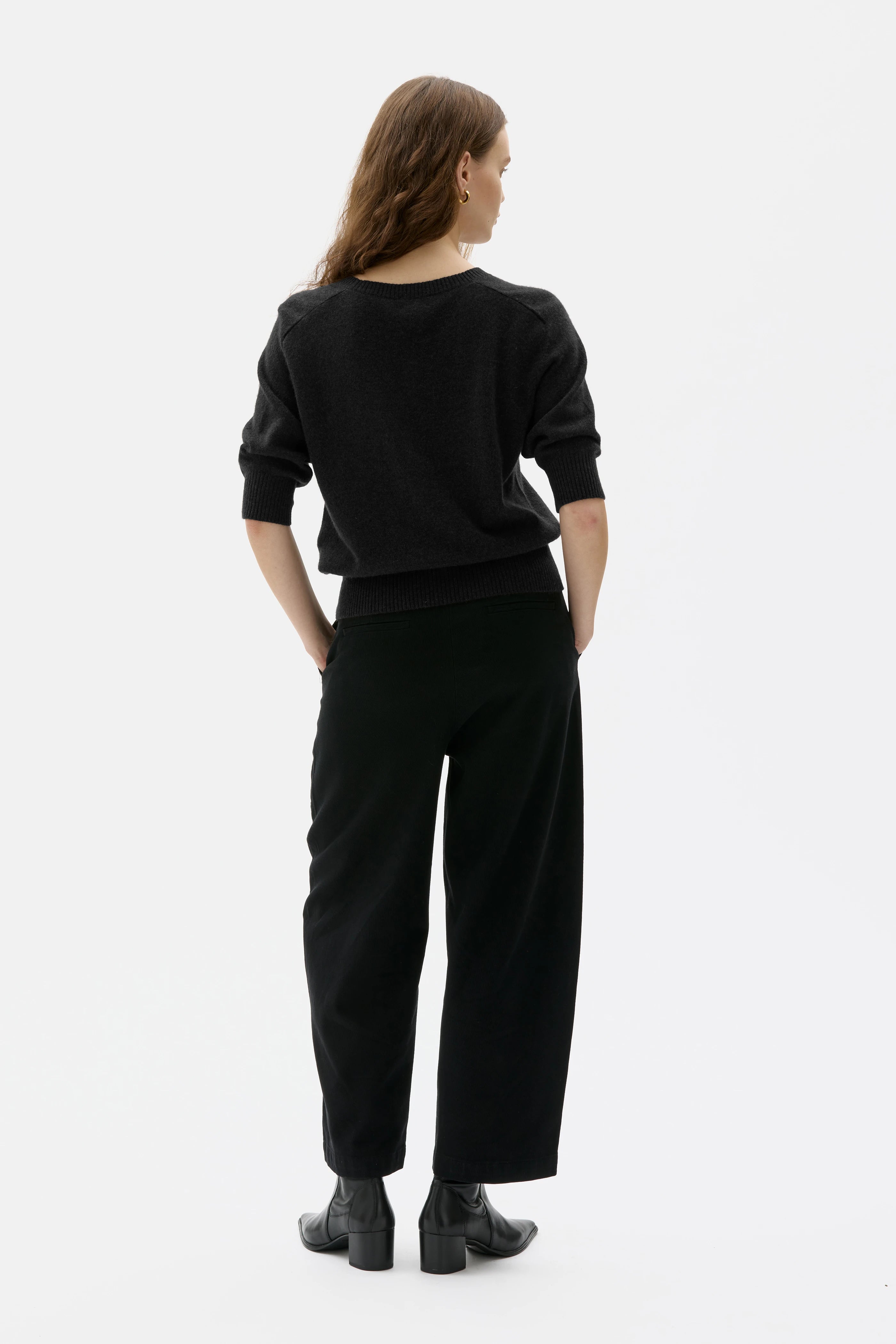 Ada Cashmere T-shirt - Black