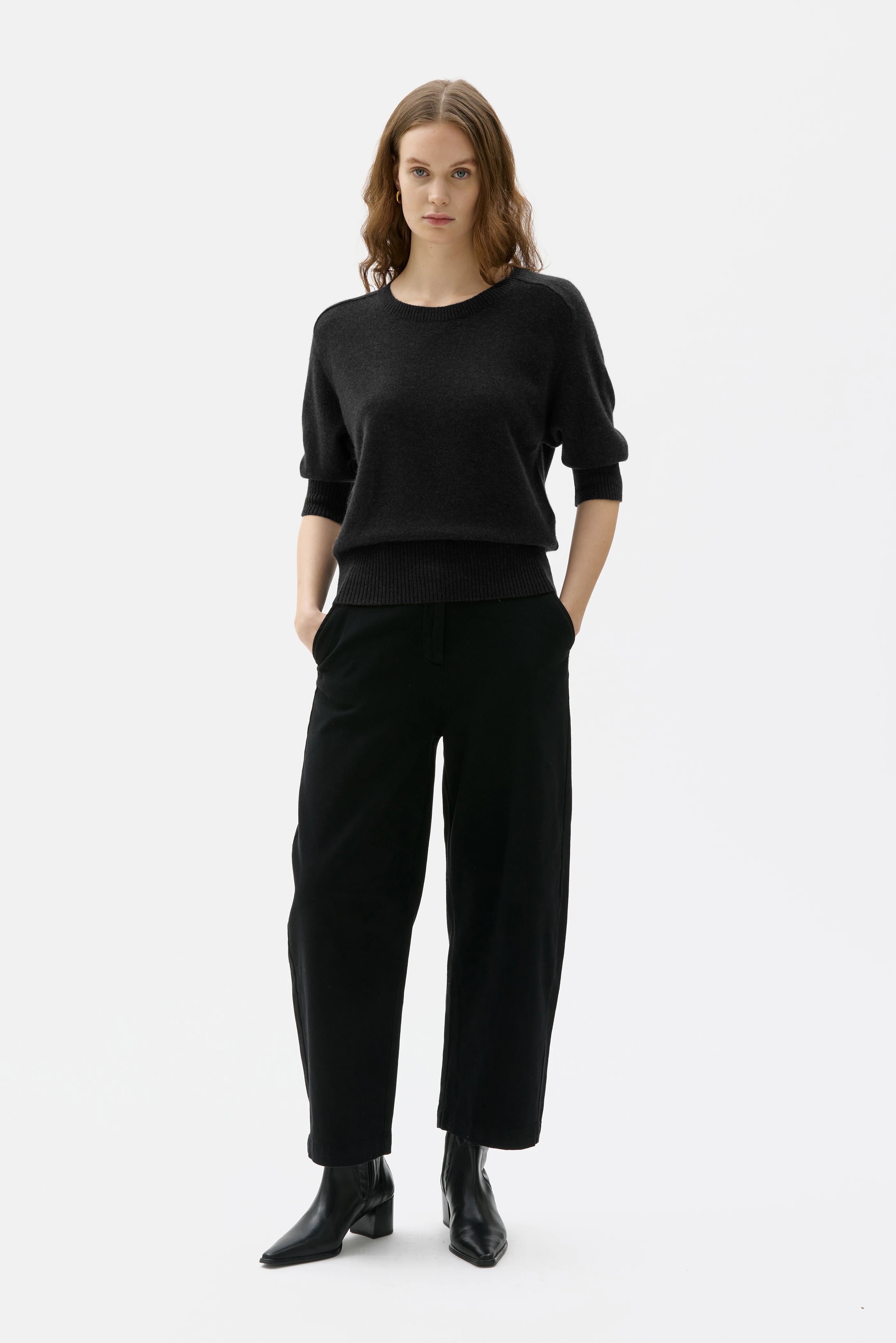 Ada Cashmere T-shirt - Black