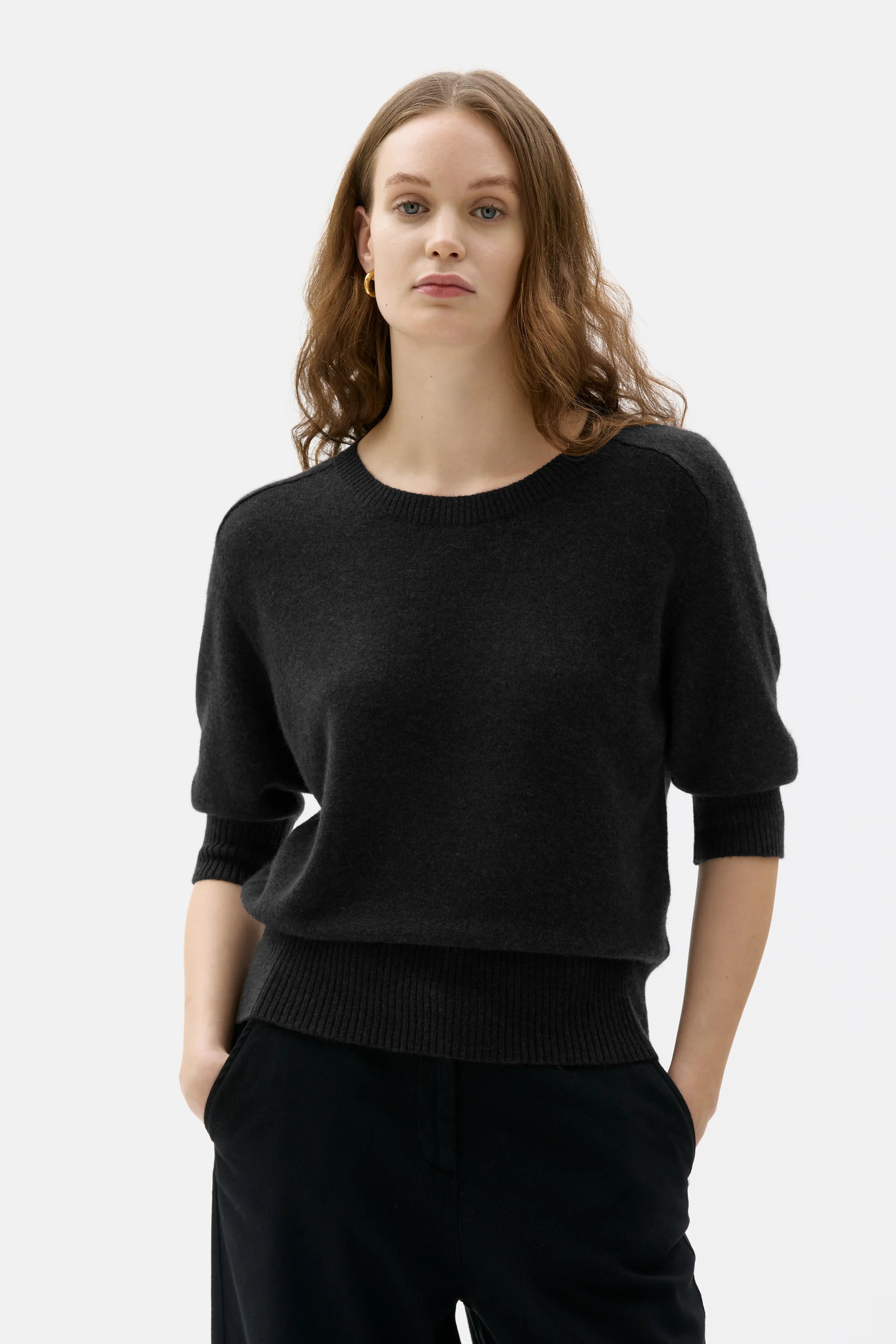 Ada Cashmere T-shirt - Black