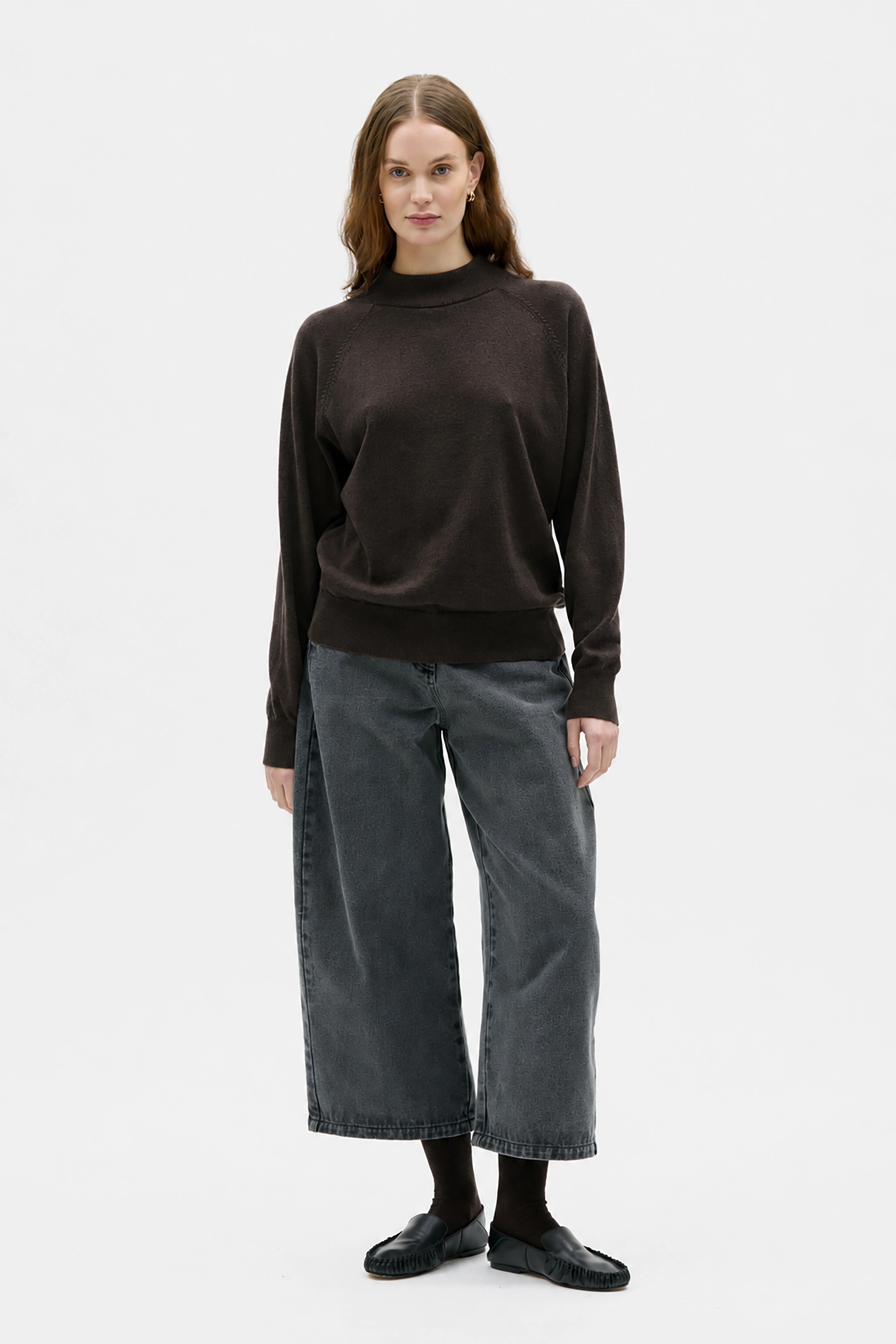 Adila Raglan Cashmere Sweater - Dark Brown