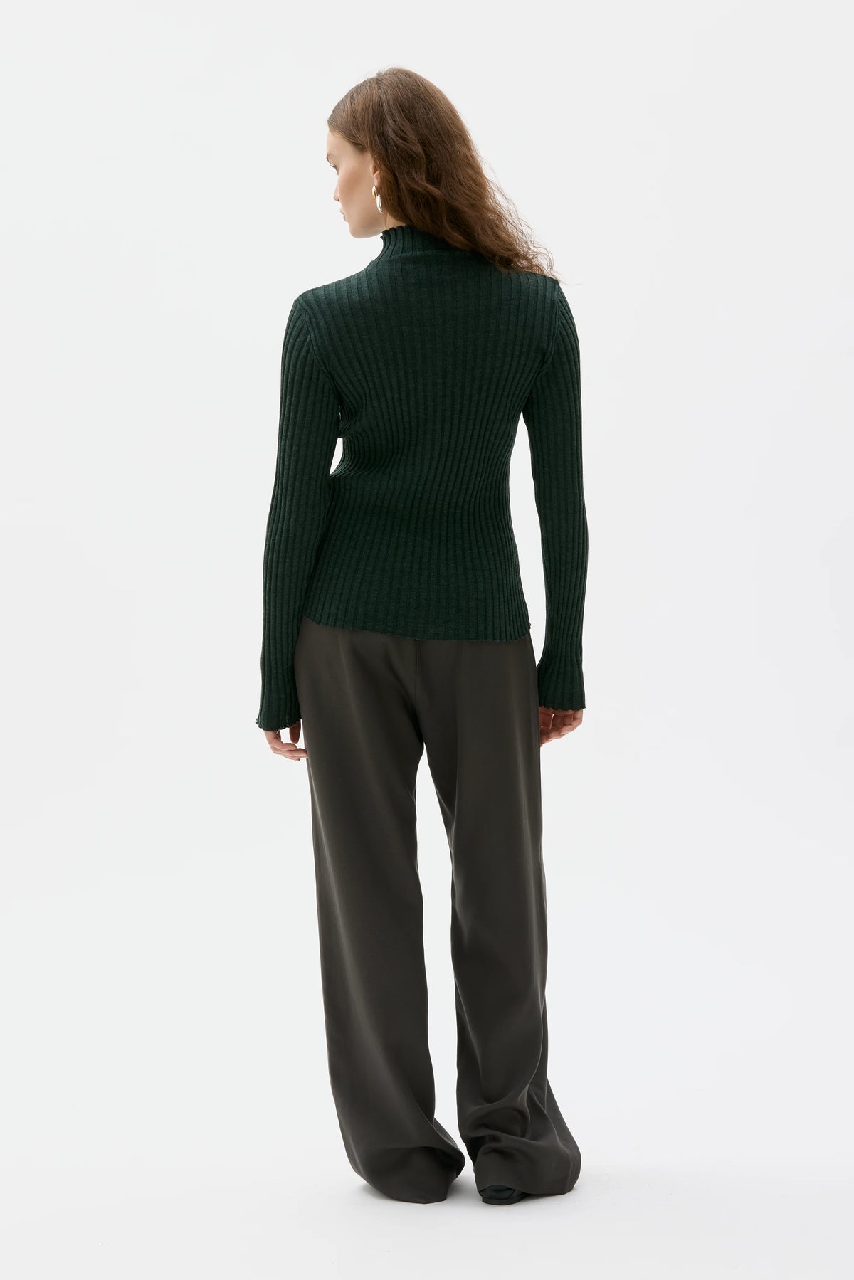 Arvi Ribbed Fine Merino Wool Mock Neck Top - Dark Pine Green
