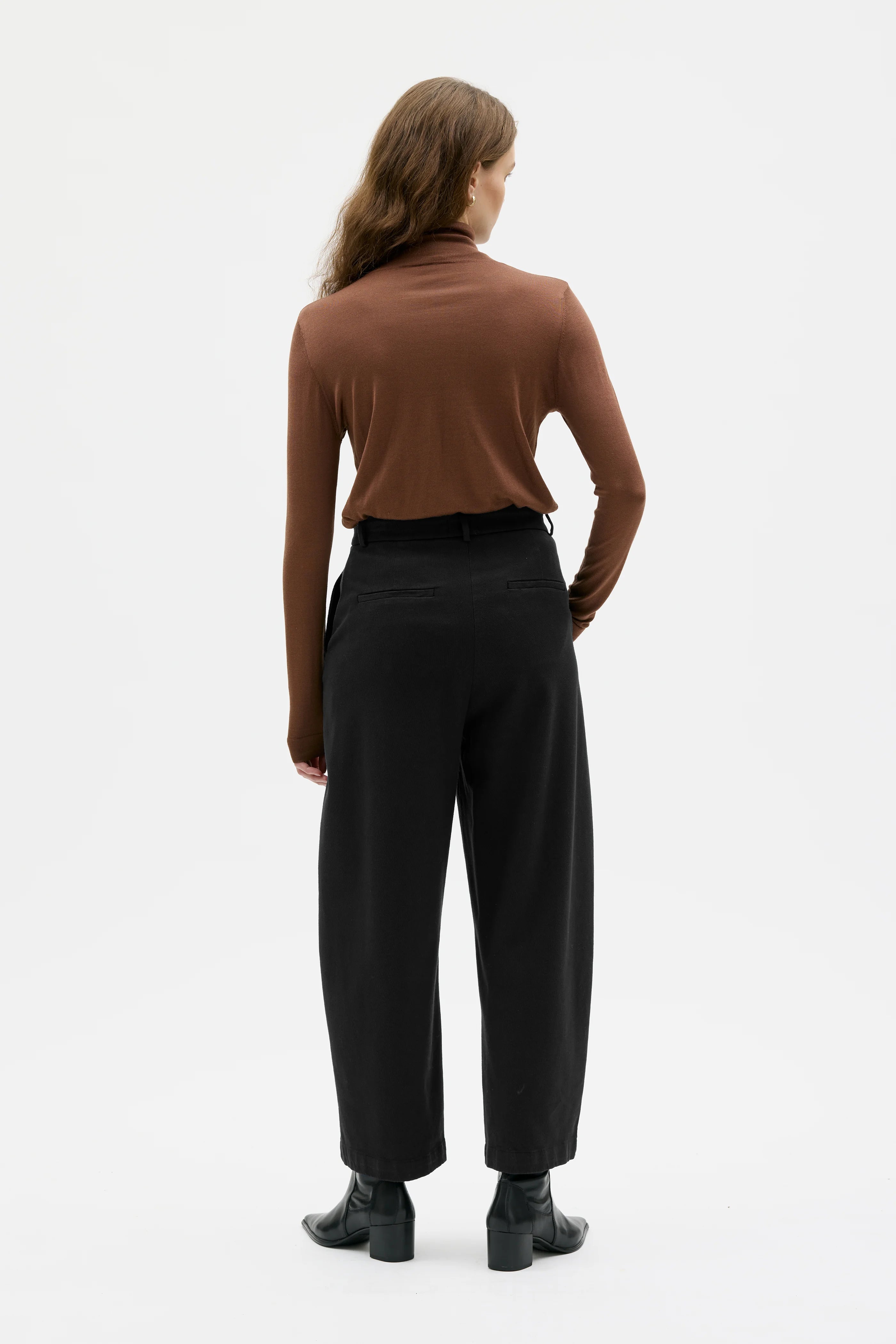 Nona Curved Trousers In Organic Cotton Cashmere - Black