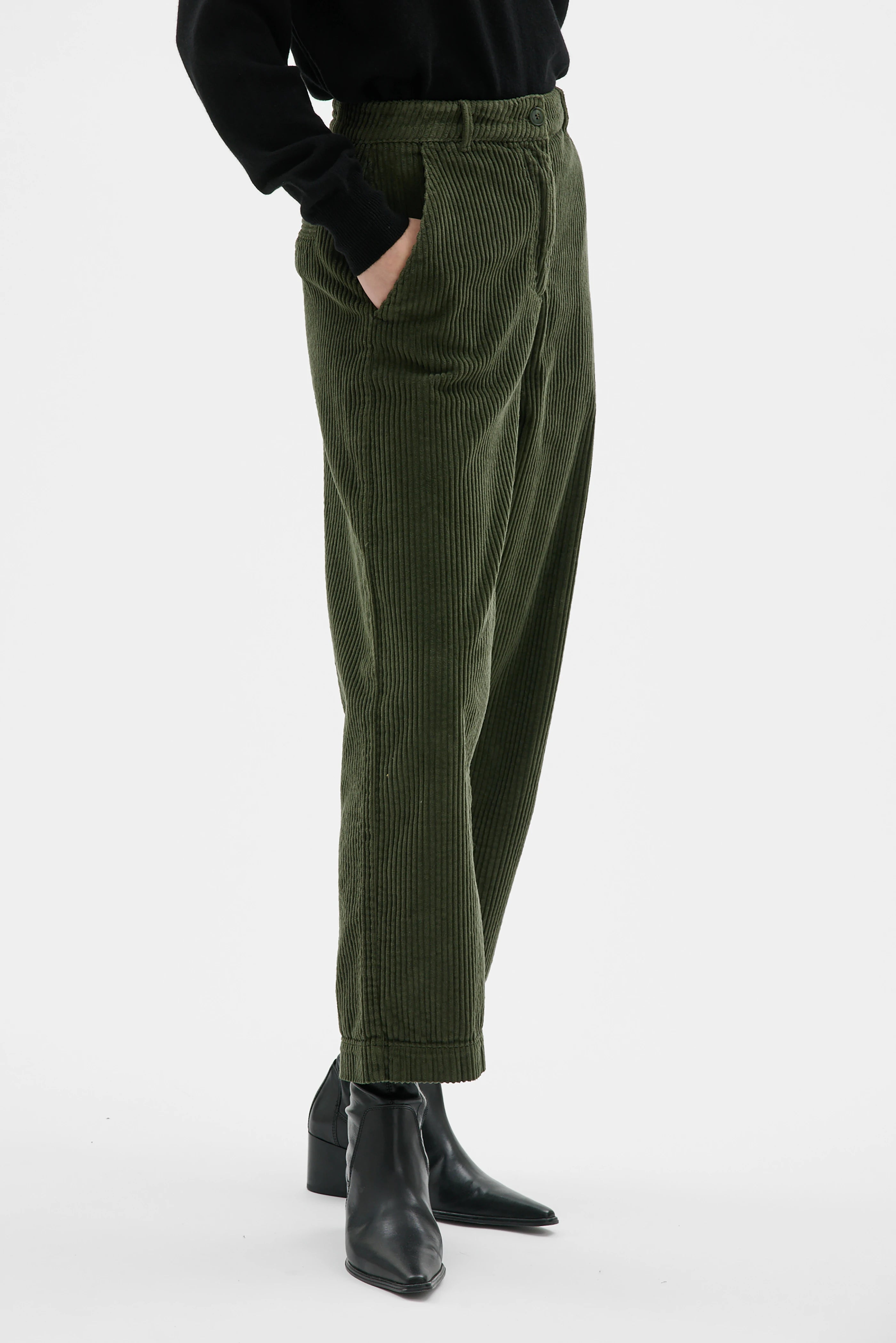 Sola Organic Corduroy Curved Trousers - 32 Lizard Green