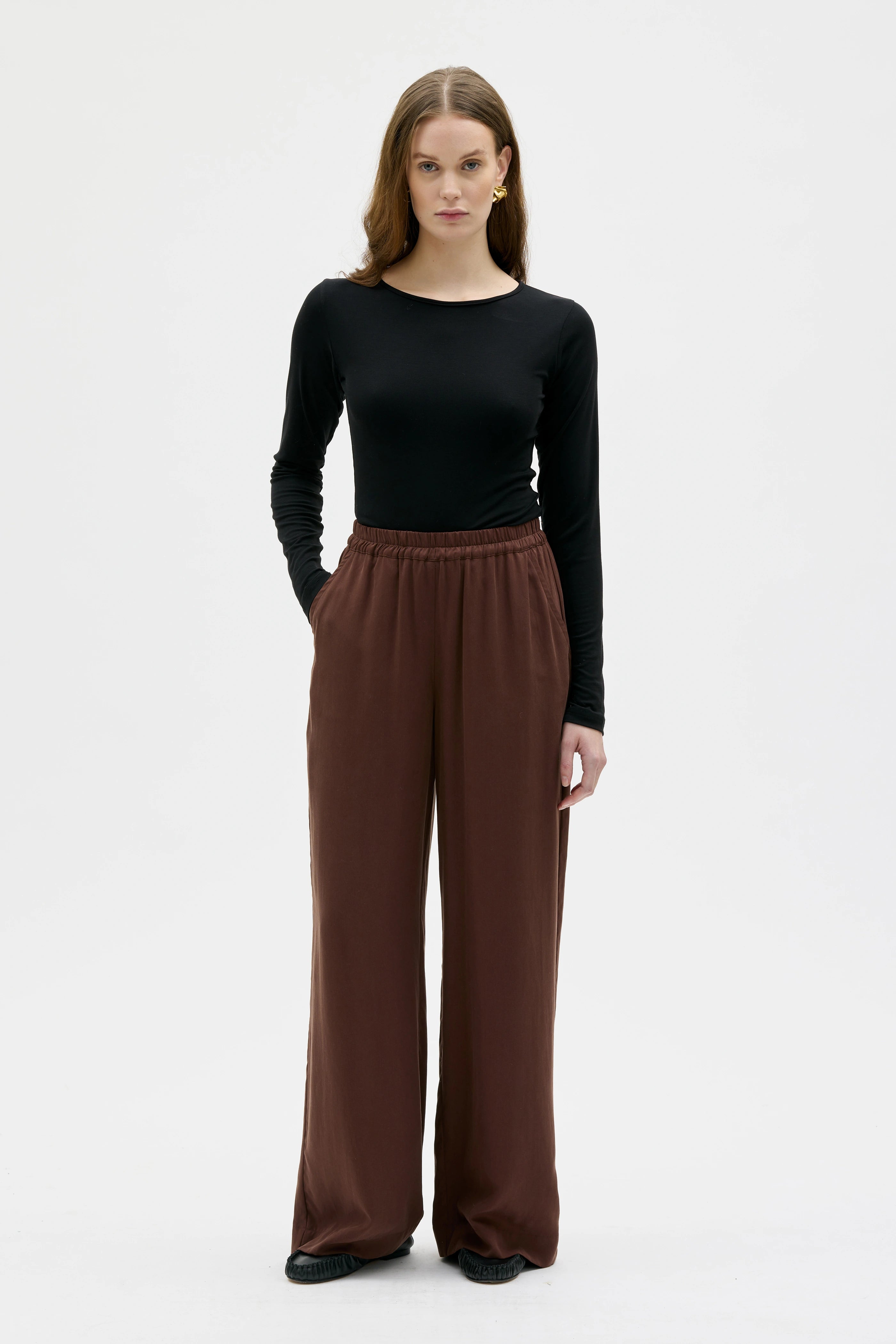 Tela Long Wide Tencel Pants With Elastic Waist – Hickory Brown