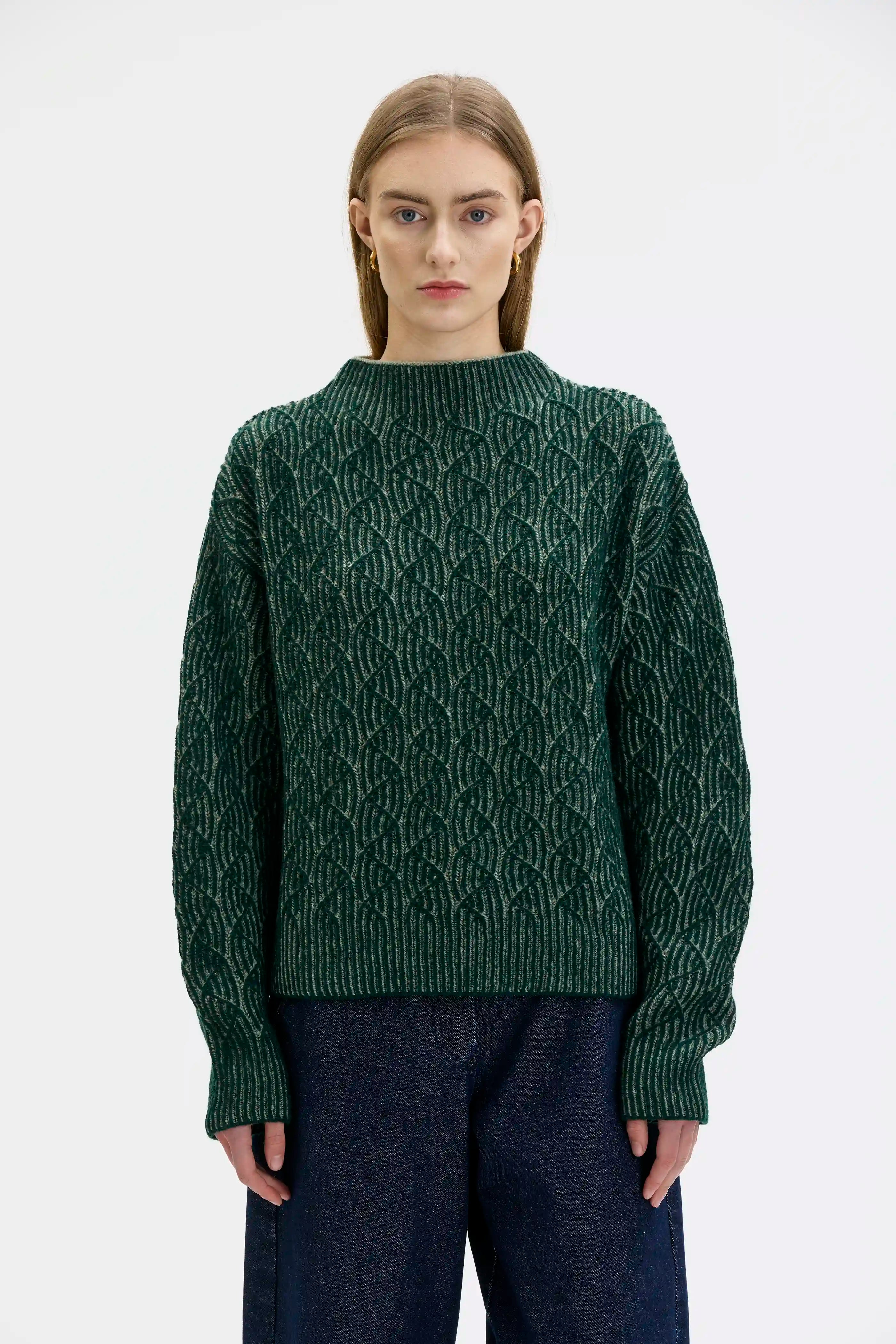 Zoya Textured Knit Lambswool Sweater - Pine Green