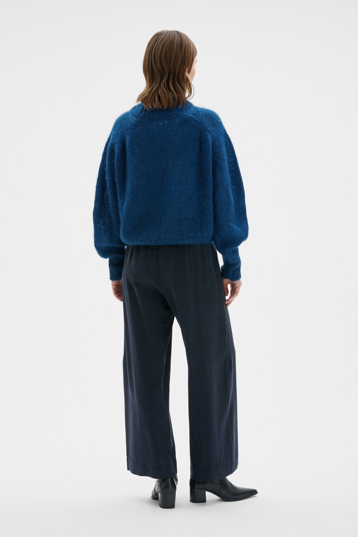 Thea Flowy Tencel Trousers – Navy