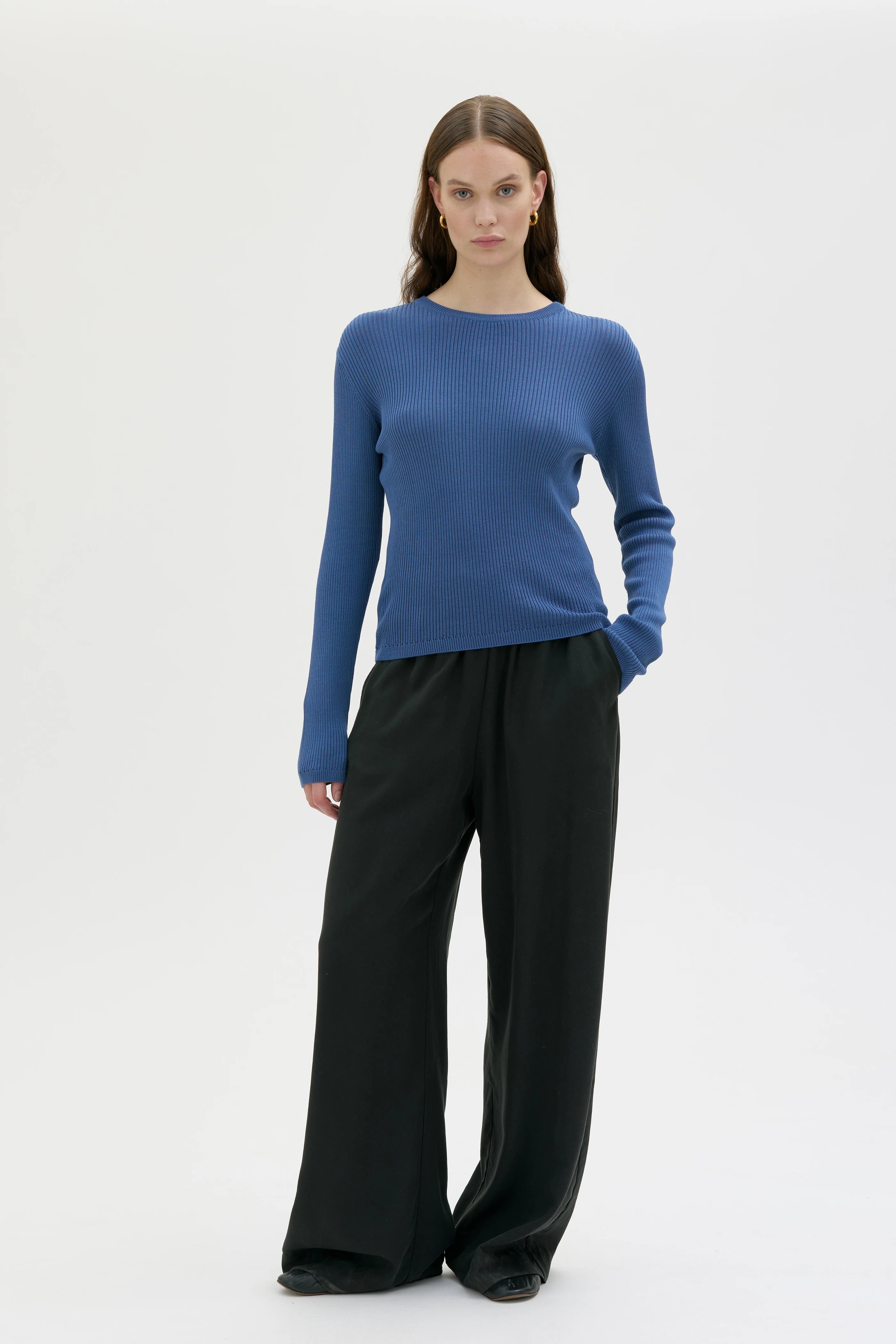 Taya Ribbad Topp Med Rund Halsringning - Medium Blue