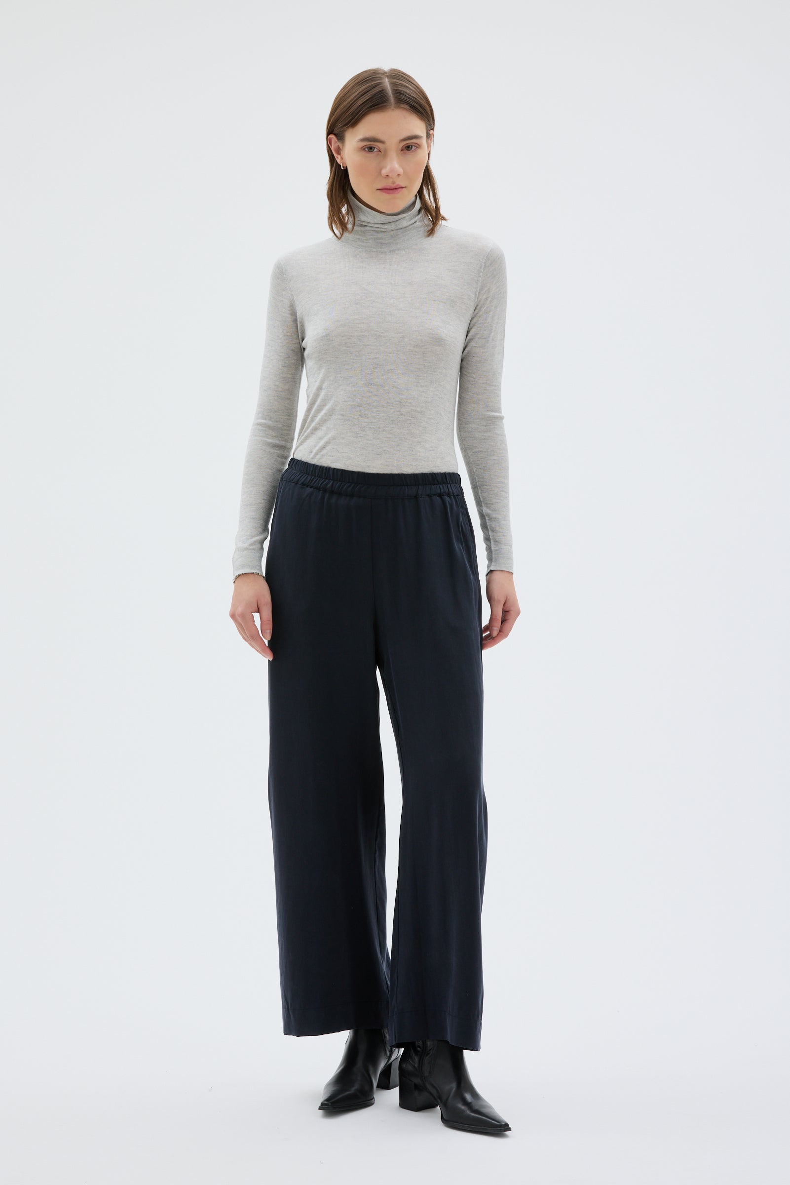 Thea Vida Tencelbyxor - Black